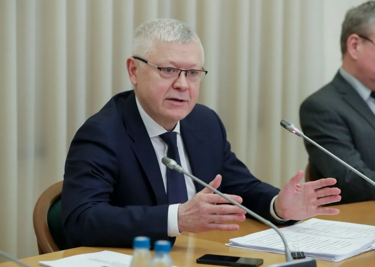 Пискарев: Суверенитет страны будет неполным, если мы не обеспечим суверенного развития в сфере образования, просвещения и ИИ