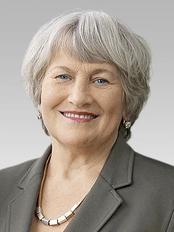 Буркова Валентина